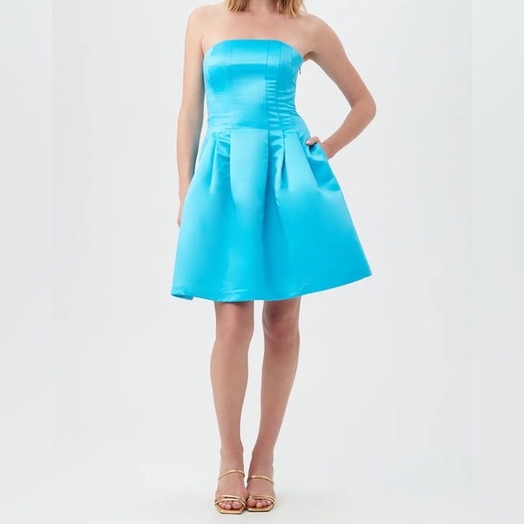 Trina Turk Nautilus Dress Size 6 Gulfstream Blue Wedding Formal Party Spring NWT - Picture 3 of 16